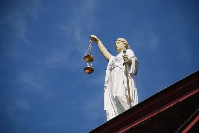 scale of justice photo